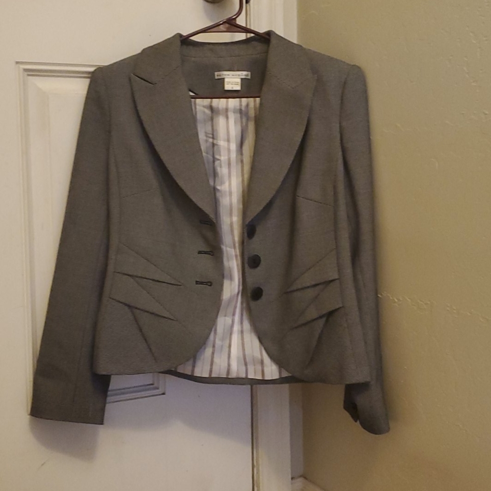 Peter Nygard women's suit jacket